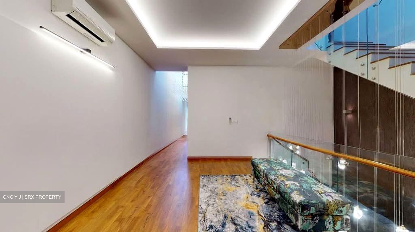 Jalan Melor (D13), Terrace #591962151